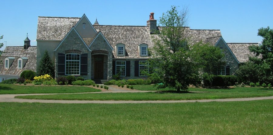 hoem with stucco and stone facade